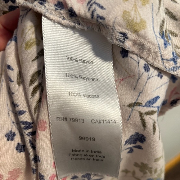 2 for 1 Motherhood Maternity Size XL Blouses - Picture 10 of 10